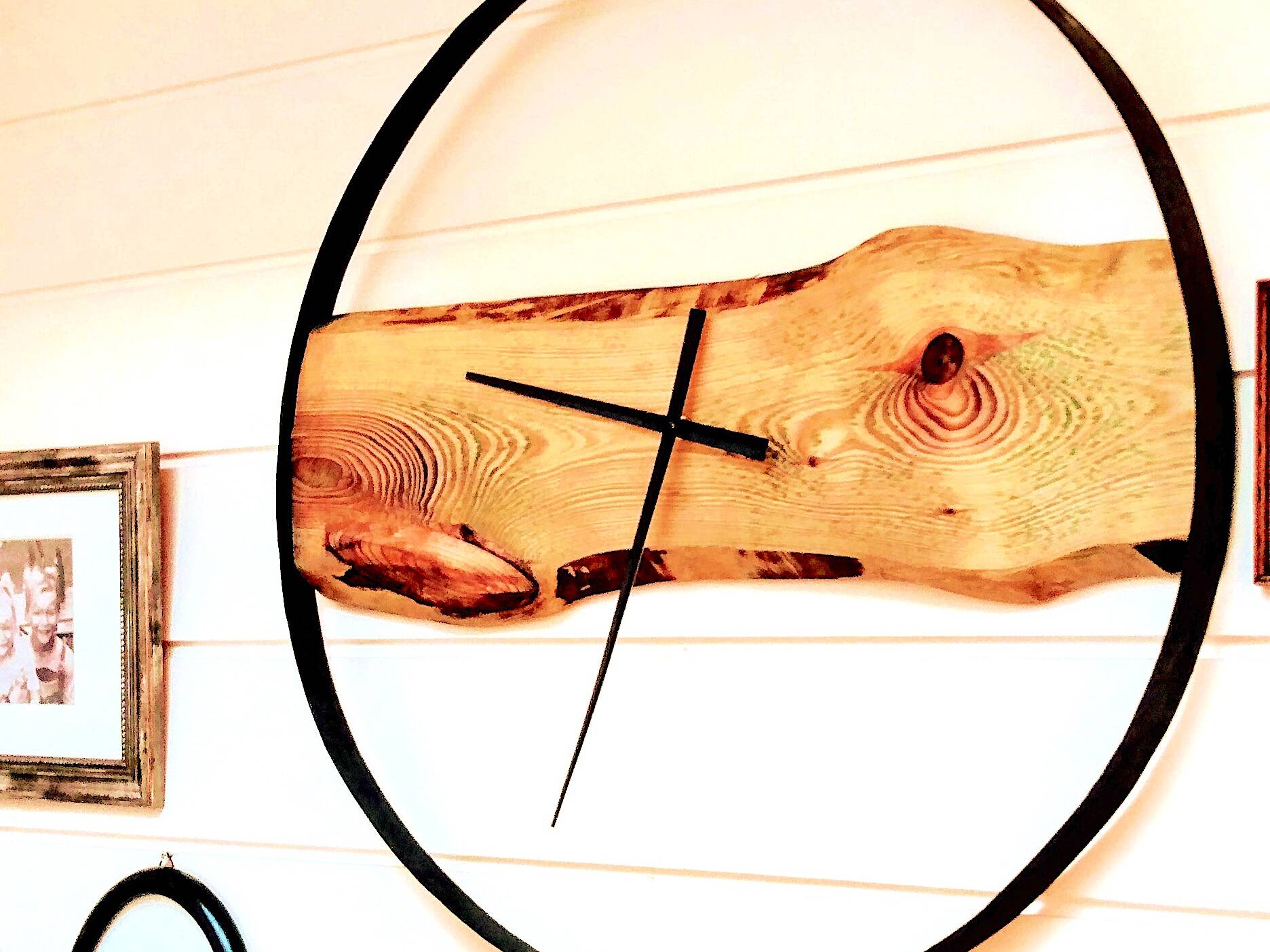 Wanduhr natUHR schräg